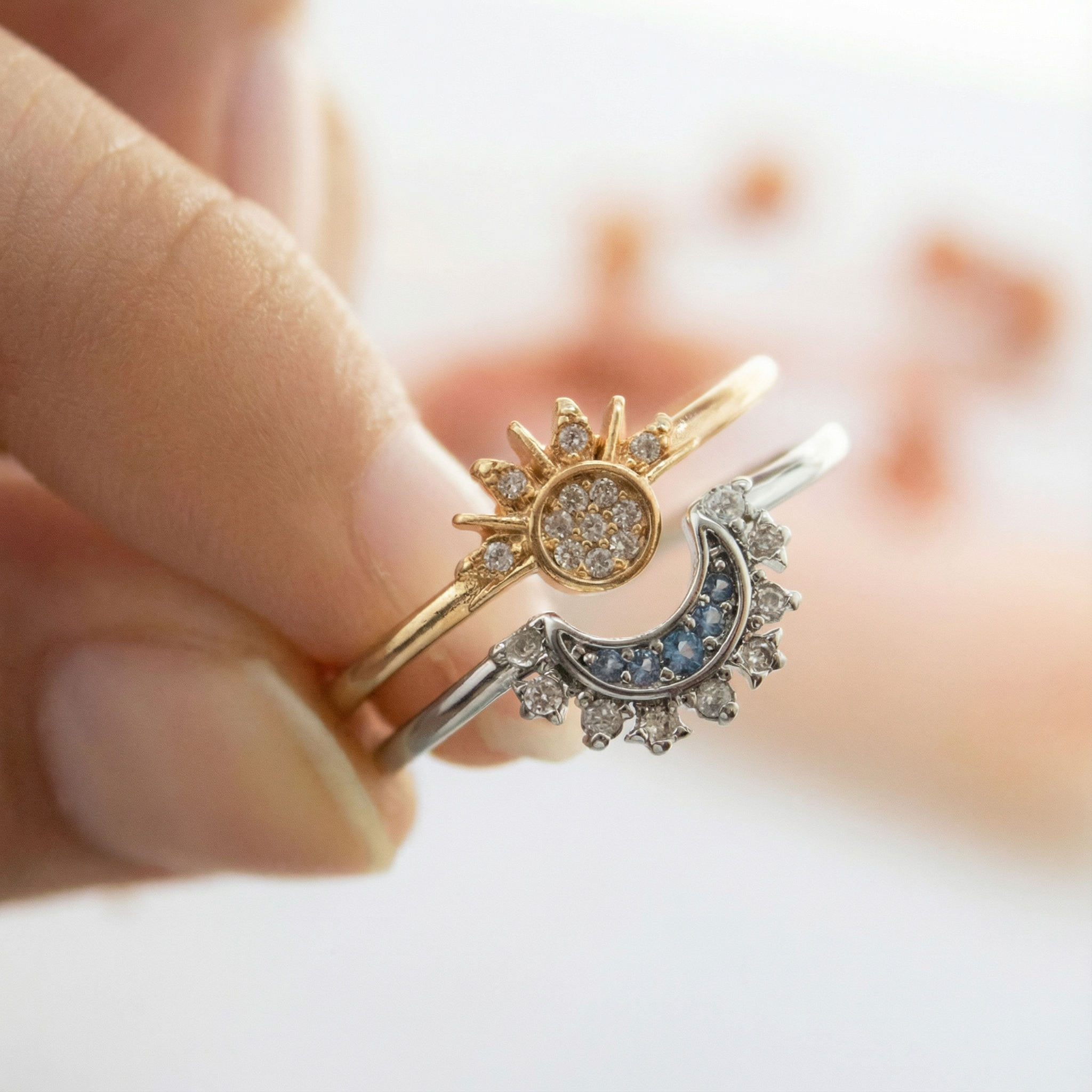 ✨Anillo del Sol y la Luna – Símbolo de equilibrio y conexión✨